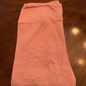 OS Lularoe leggings - solid pink
